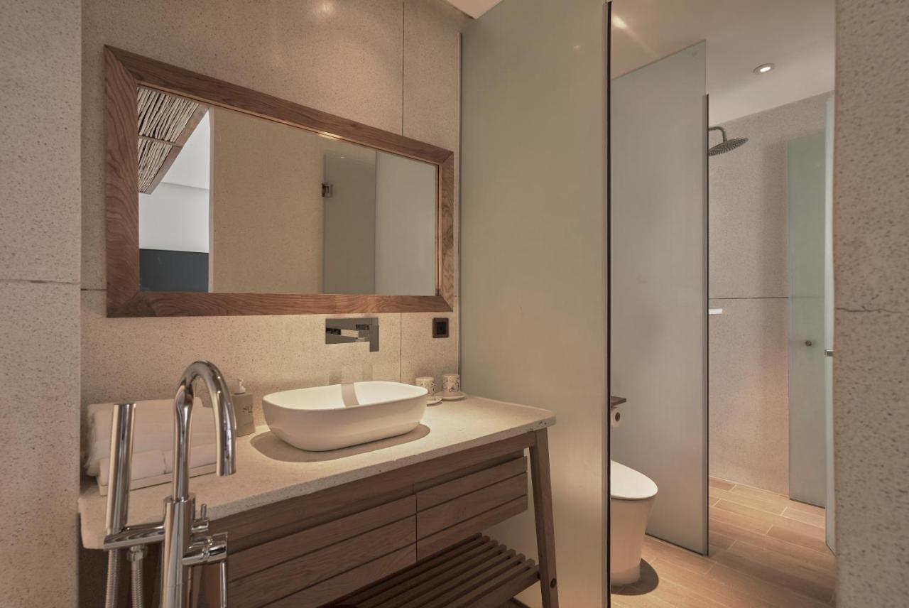 Sky Gem Hotel Sora Ho Chi Minh City Bagian luar foto