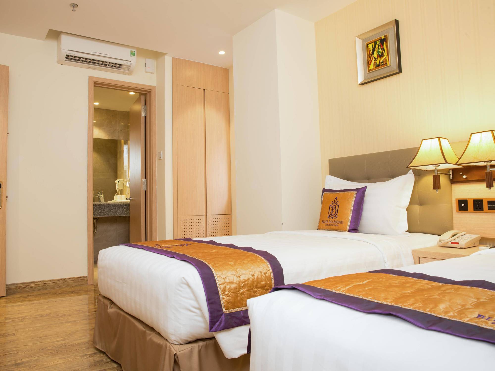 Sky Gem Hotel Sora Ho Chi Minh City Bagian luar foto