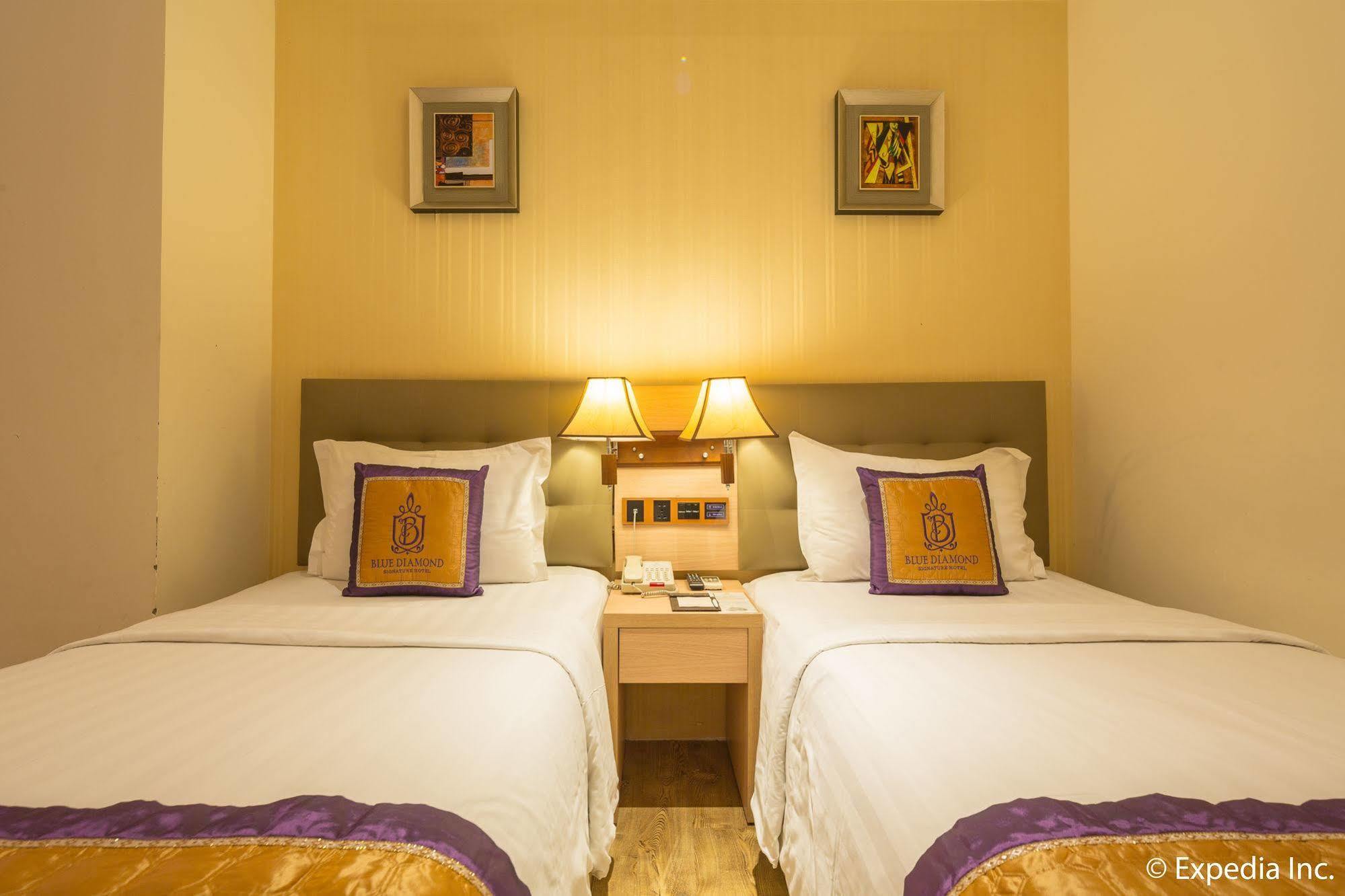 Sky Gem Hotel Sora Ho Chi Minh City Bagian luar foto